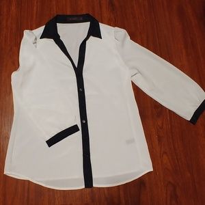 The Limited White Top